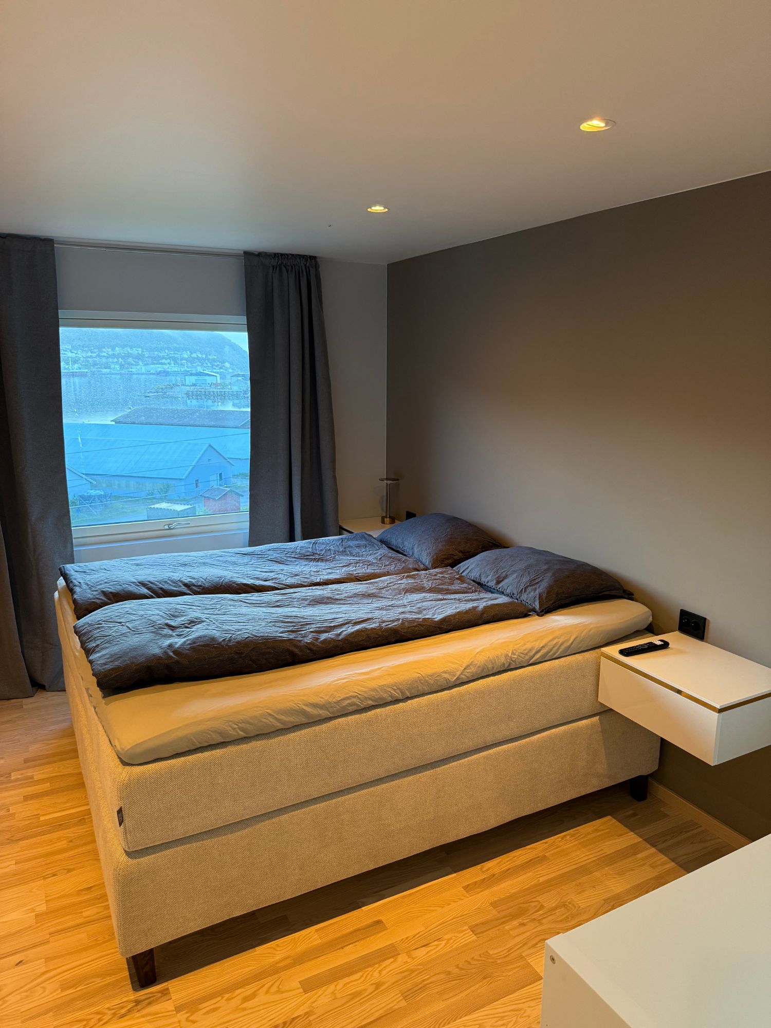 Master bedroom with harbour view