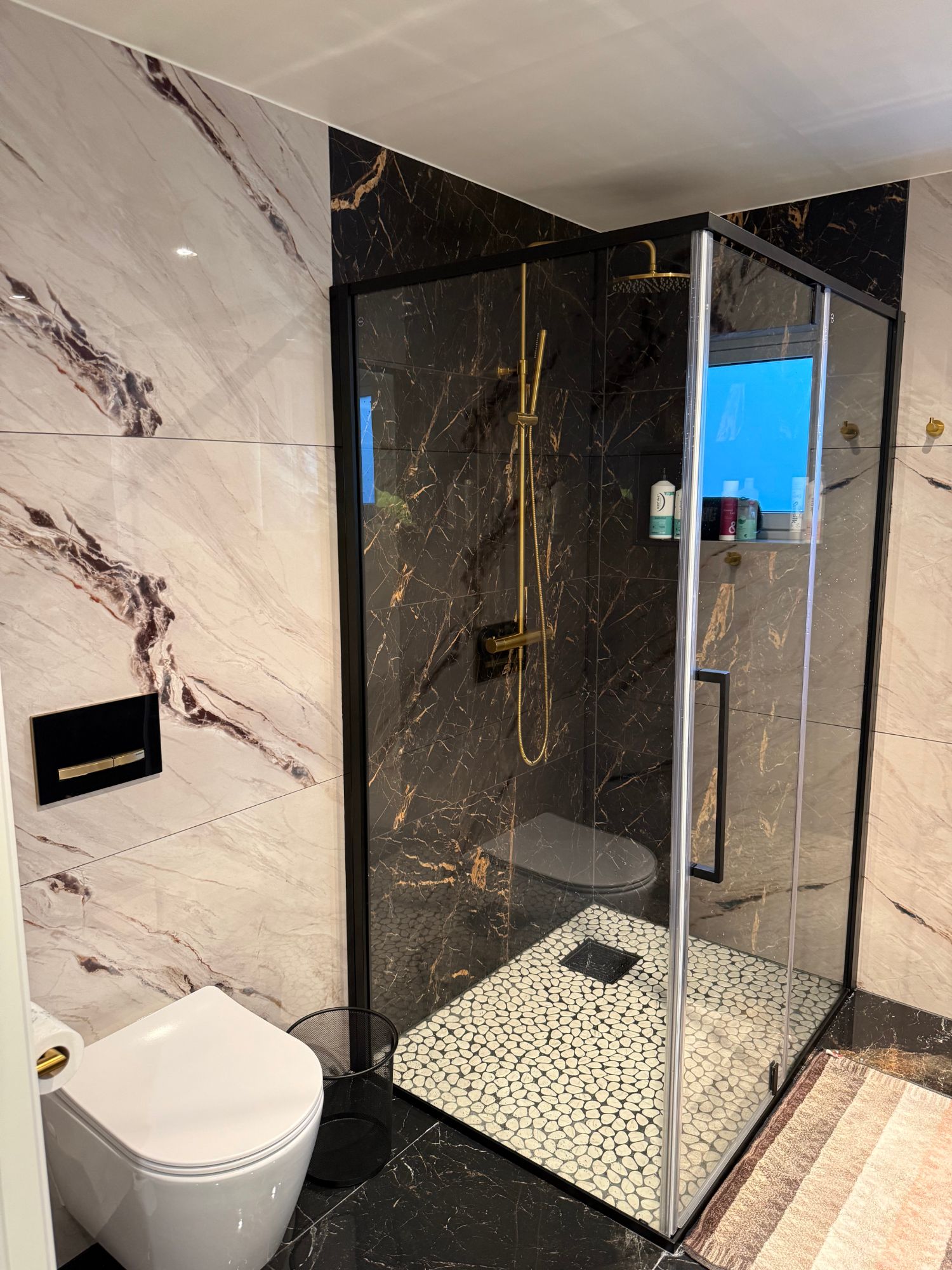Walk-in rain shower